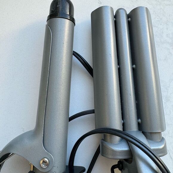 Set of Two Revlon Curling Iron Crimper Hair Styling Tool Low Heat Gray Plated - Picture 4 of 6